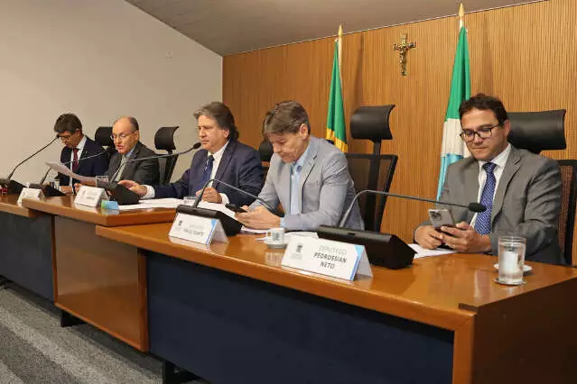 LDO 2027 avança na Alemanha com orçamento de R$ 28,84 bi