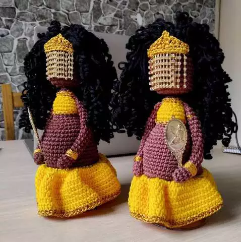 Artesã baiana cria amigurumis de orixás em Campo Grande