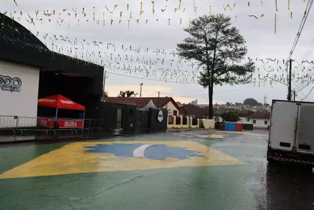 Campo Grande terá expediente limitado no jogo do Brasil