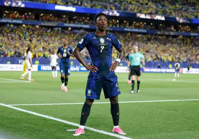 Brasil x Japão: saiba como fica o trabalho no jogo da Copa
