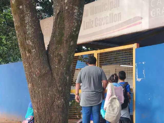Escola em Campo Grande suspende aulas após furto de concentração