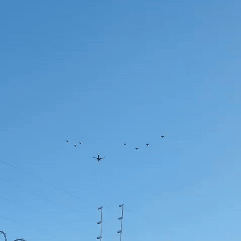 Helicópteros sobrevoam Campo Grande e intrigam moradores
