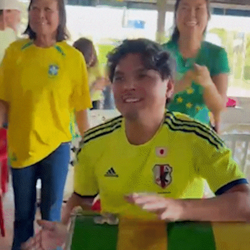 Brasil vence Japão e nipo-brasileiros comemoram em Campo Grande