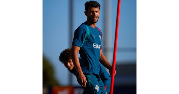 “Quero que Dias esteja presente em todos os jogos”: Nunes, de Portugal, sobre a preparação física do companheiro de equipe do Man City antes da estreia no Mundial