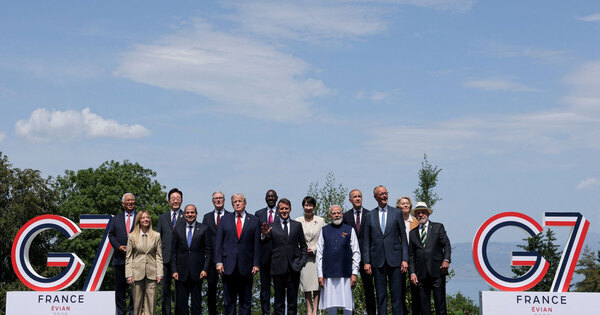 PM Modi junta-se a líderes mundiais para fotografia tradicional do grupo G7 em Evian-les-Bains