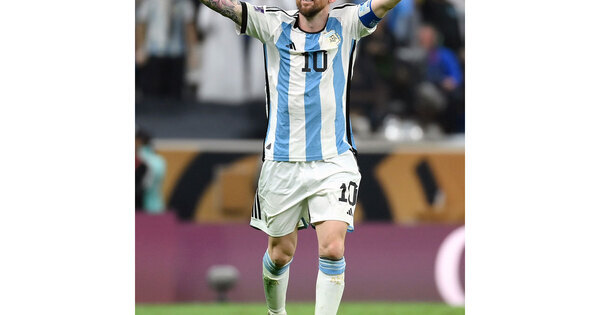 Lionel Messi torna-se o terceiro jogador a fazer 200 jogos internacionais; junta-se a Ronaldo
