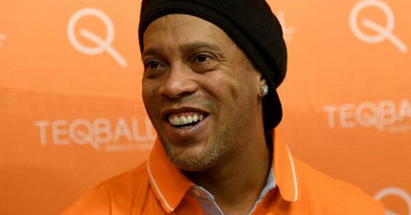 Ronaldinho sai da aposentadoria aos 46 anos e assina com o Ravenna, clube italiano da terceira divisão