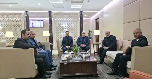 O representante de segurança iraniano Nezami chega a Delhi para a reunião dos NSAs do BRICS