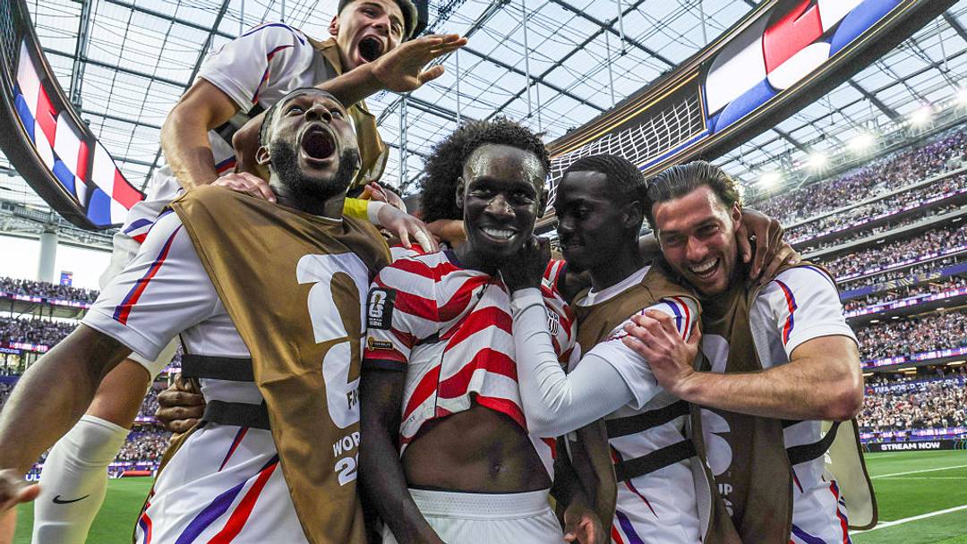 Classificações dos jogadores dos EUA x Austrália: Freeman brilha enquanto os americanos chegam às oitavas de final da Copa do Mundo