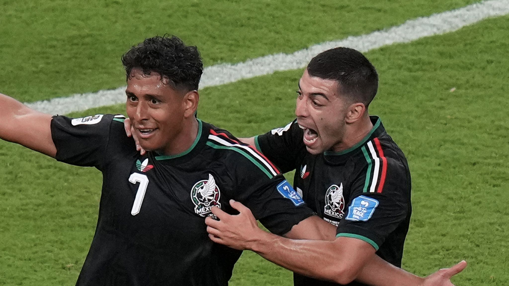 Erro do goleiro leva o México às oitavas de final da Copa do Mundo
