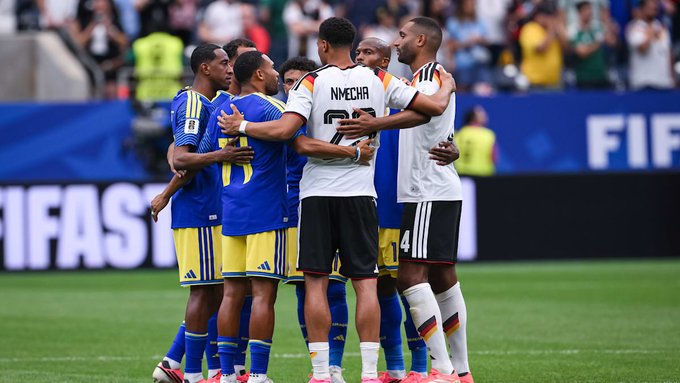 Por que a oração de Felix Nmecha aos jogadores de Curaçao se tornou um dos momentos mais comentados da Copa do Mundo
