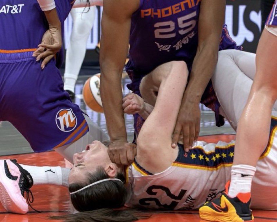 Alyssa recebe suspensão após punho na garganta de Caitlin Clark
