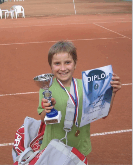 “Os sete meses mais difíceis da minha vida”: Vondrousova fala após banimento