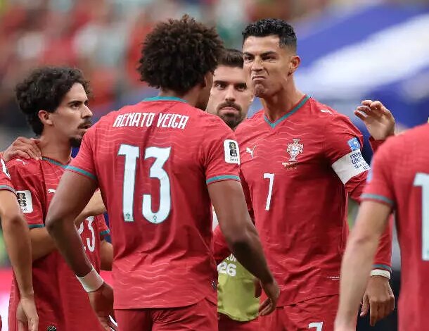Portugal goleia Uzbequistão e CR7 bate recorde histórico