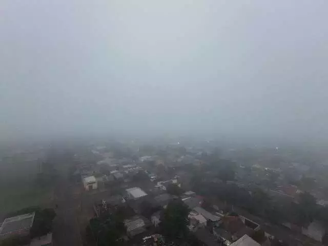 Neblina fecha aeroporto de Dourados e desvia voo da América Latina