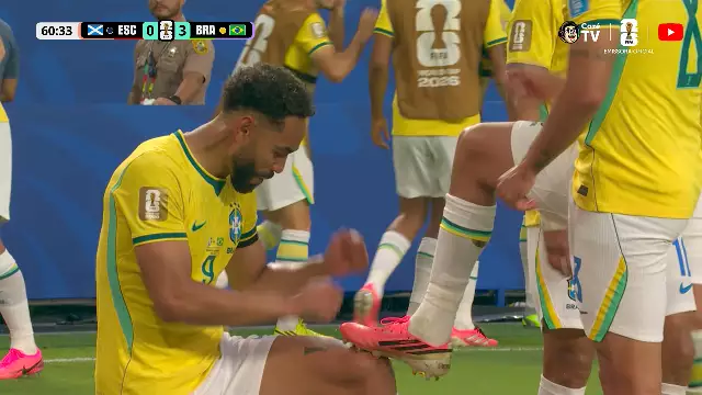 Brasil vence Escócia por 3 a 0 e lidera Grupo C na Copa